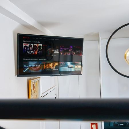 Historic Gem & Modern Loft In The Heart Of Lisbon Lägenhet Exteriör bild
