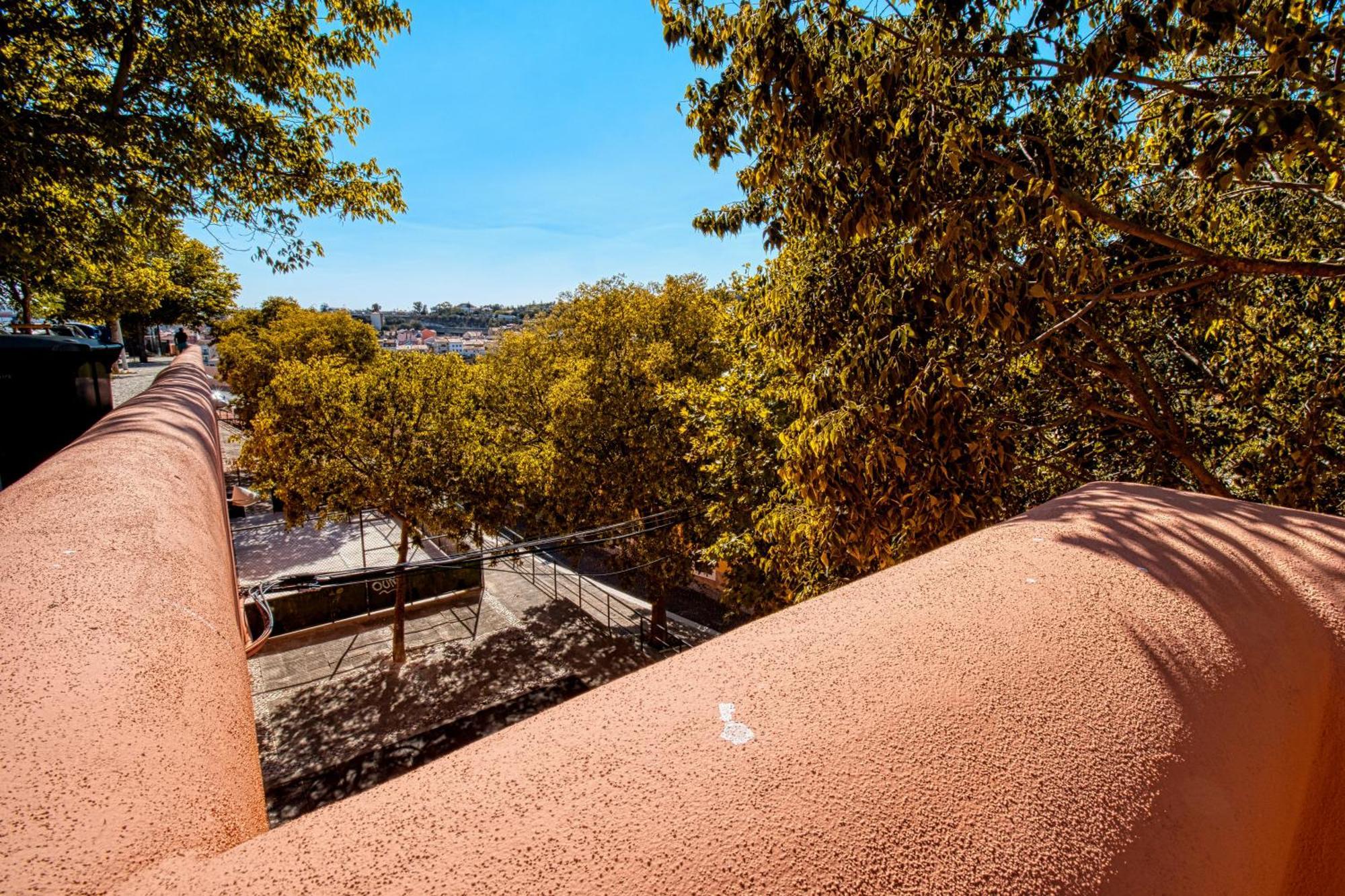 Historic Gem & Modern Loft In The Heart Of Lisbon Lägenhet Exteriör bild